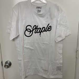 Staple tshirt